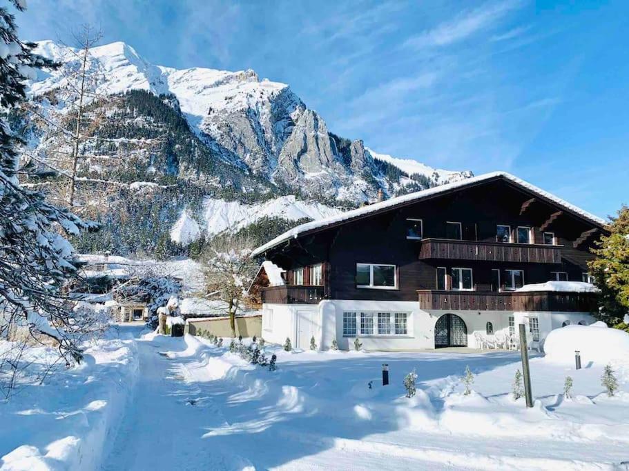Unique Penthouse With Gallery And Mountain View Kandersteg Εξωτερικό φωτογραφία